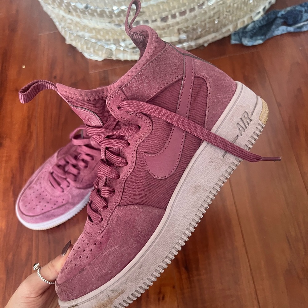 Mid High Top Nike Air Force 1